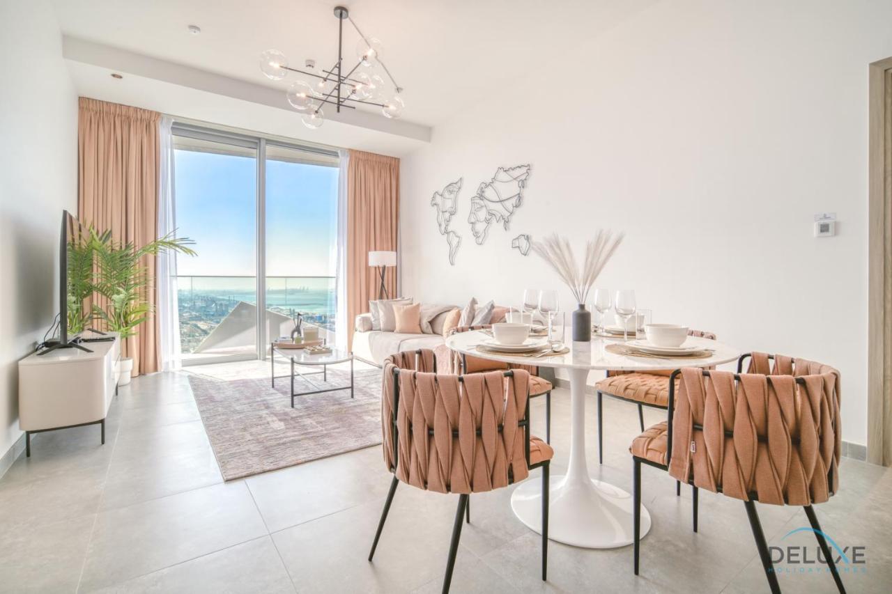 Cosmopolitan 2br At Stella Maris Marina By Deluxe Homes